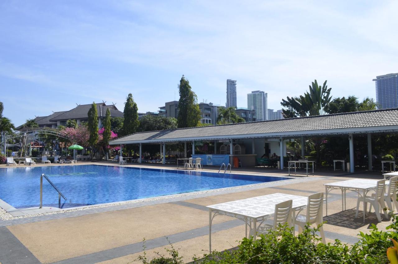 Silversand Villa Hotel Jomtien Beach Buitenkant foto