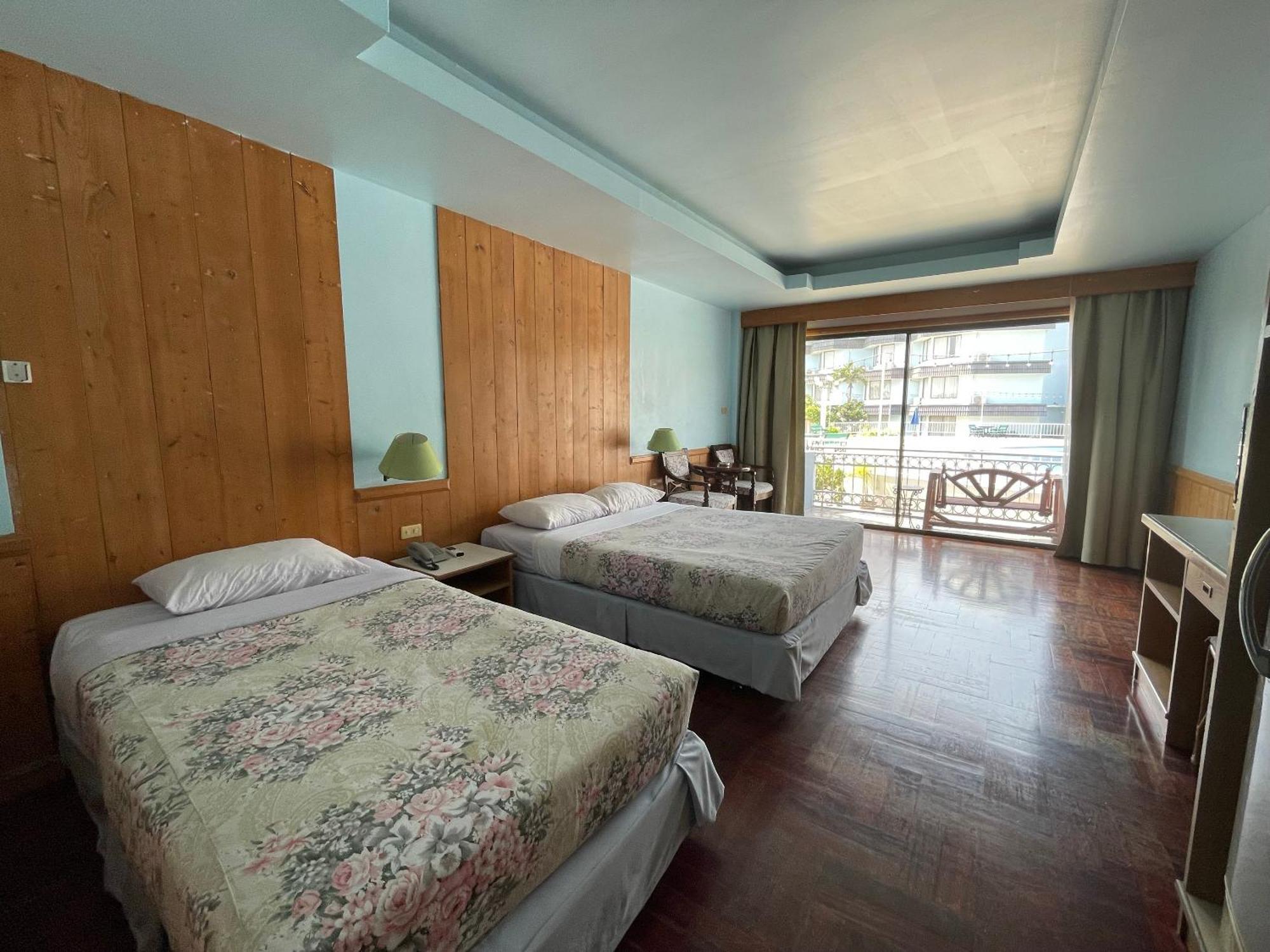 Silversand Villa Hotel Jomtien Beach Buitenkant foto