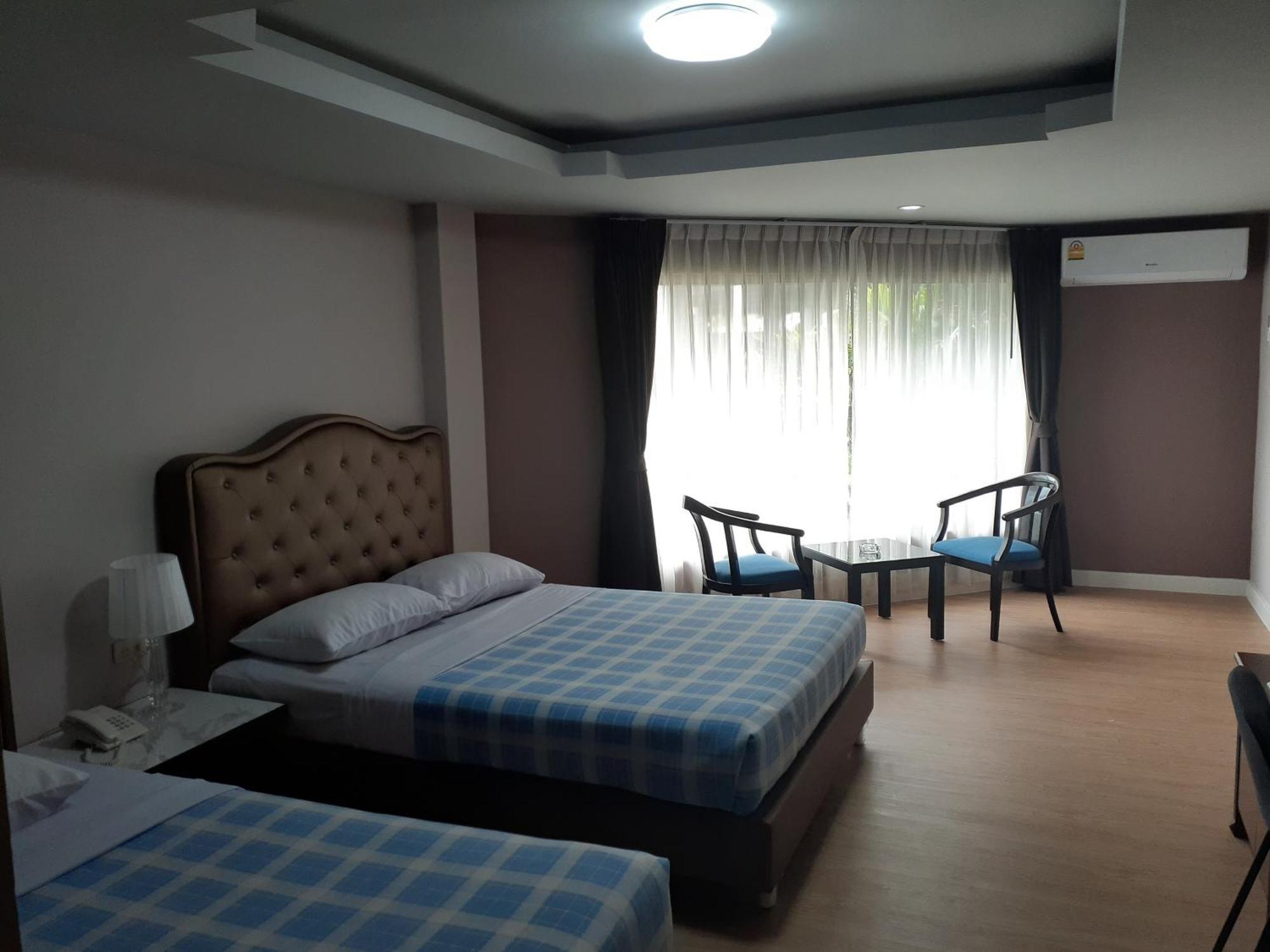 Silversand Villa Hotel Jomtien Beach Buitenkant foto